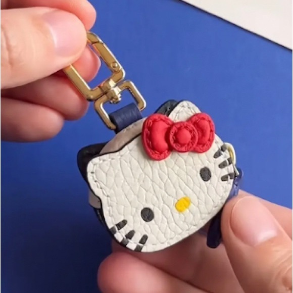 Sanrio Handbags - Sanrio Hello Kitty Mini Bag - White and Red